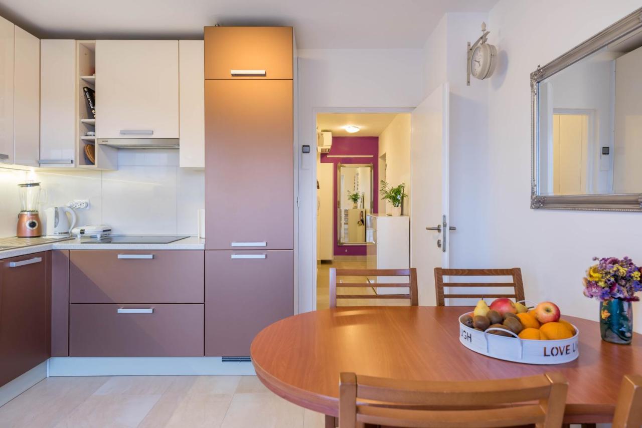 Apartment Jan 2+2 With Balcony プーラ エクステリア 写真