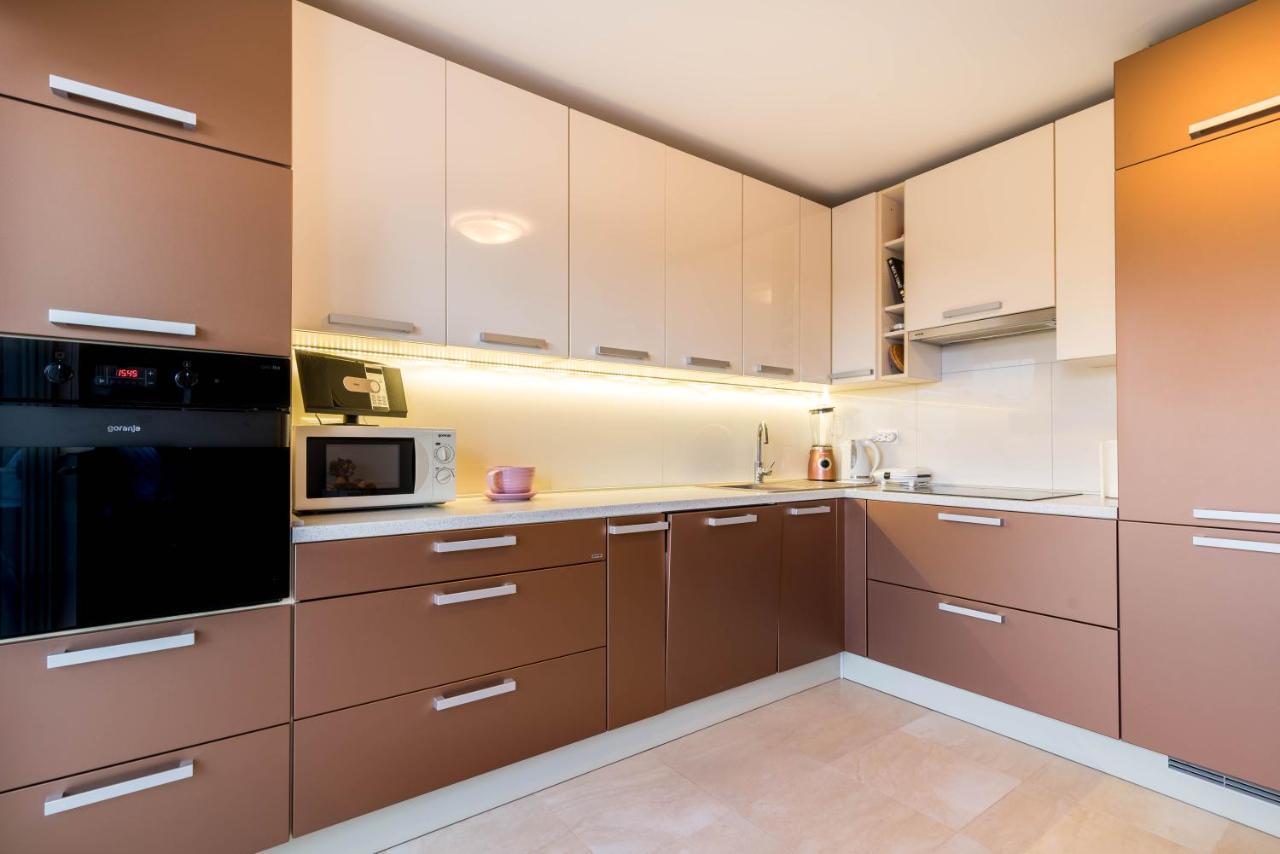 Apartment Jan 2+2 With Balcony プーラ エクステリア 写真